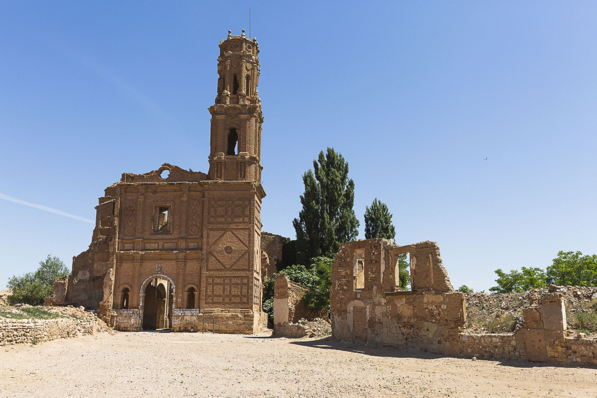 El pueblo viejo de Belchite, una parada imprescindible en la ruta