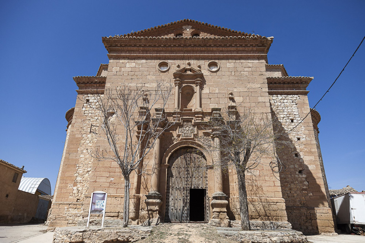 La portada de San Clemente tiene elementos barrocos