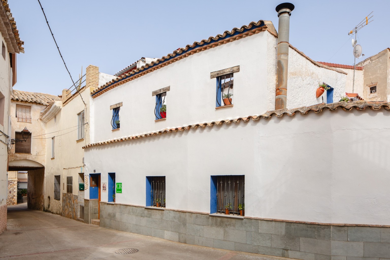 01-casa-rural-casa-leles-lagata-fachada