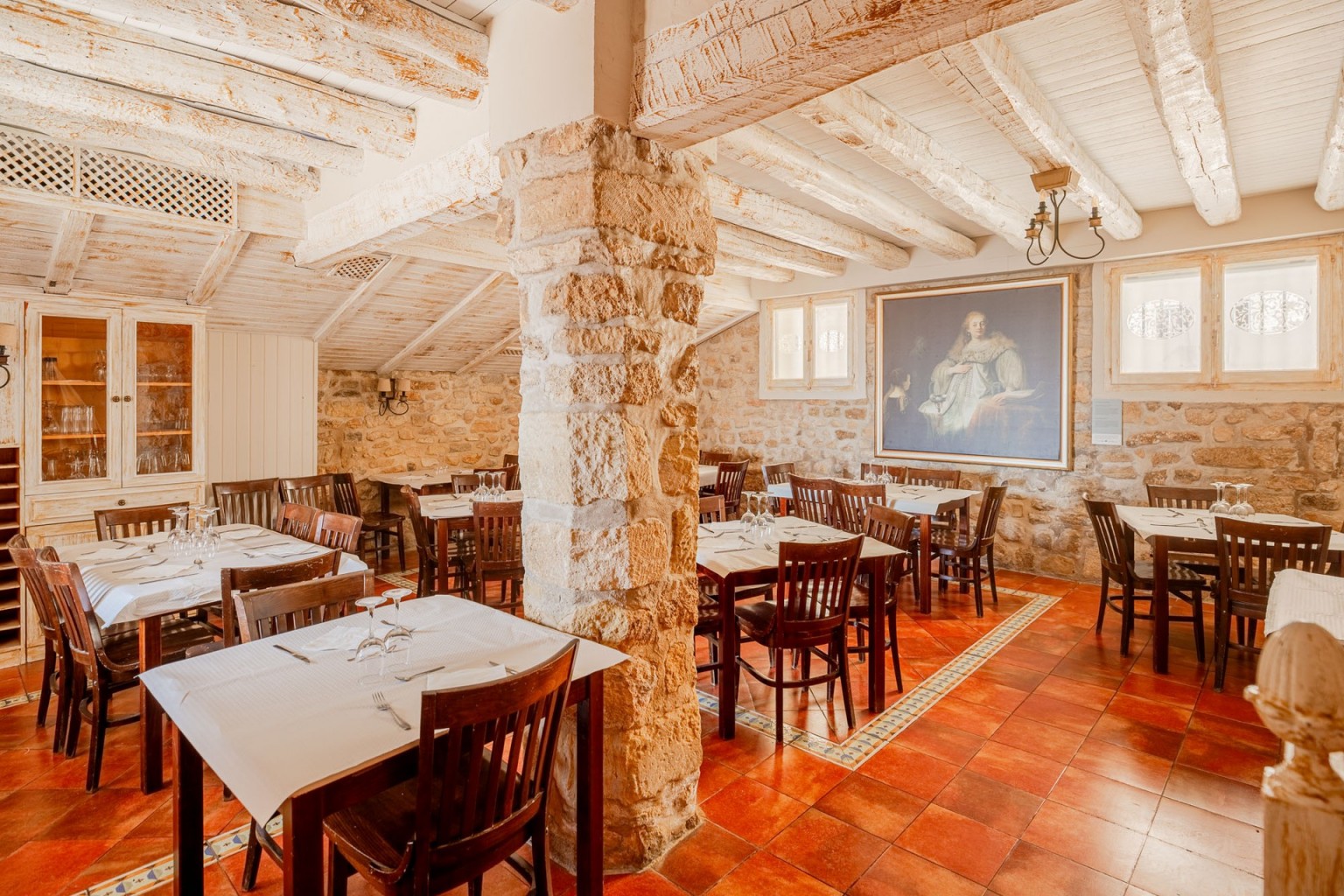 02-el-casino-fuendetodos-comedor